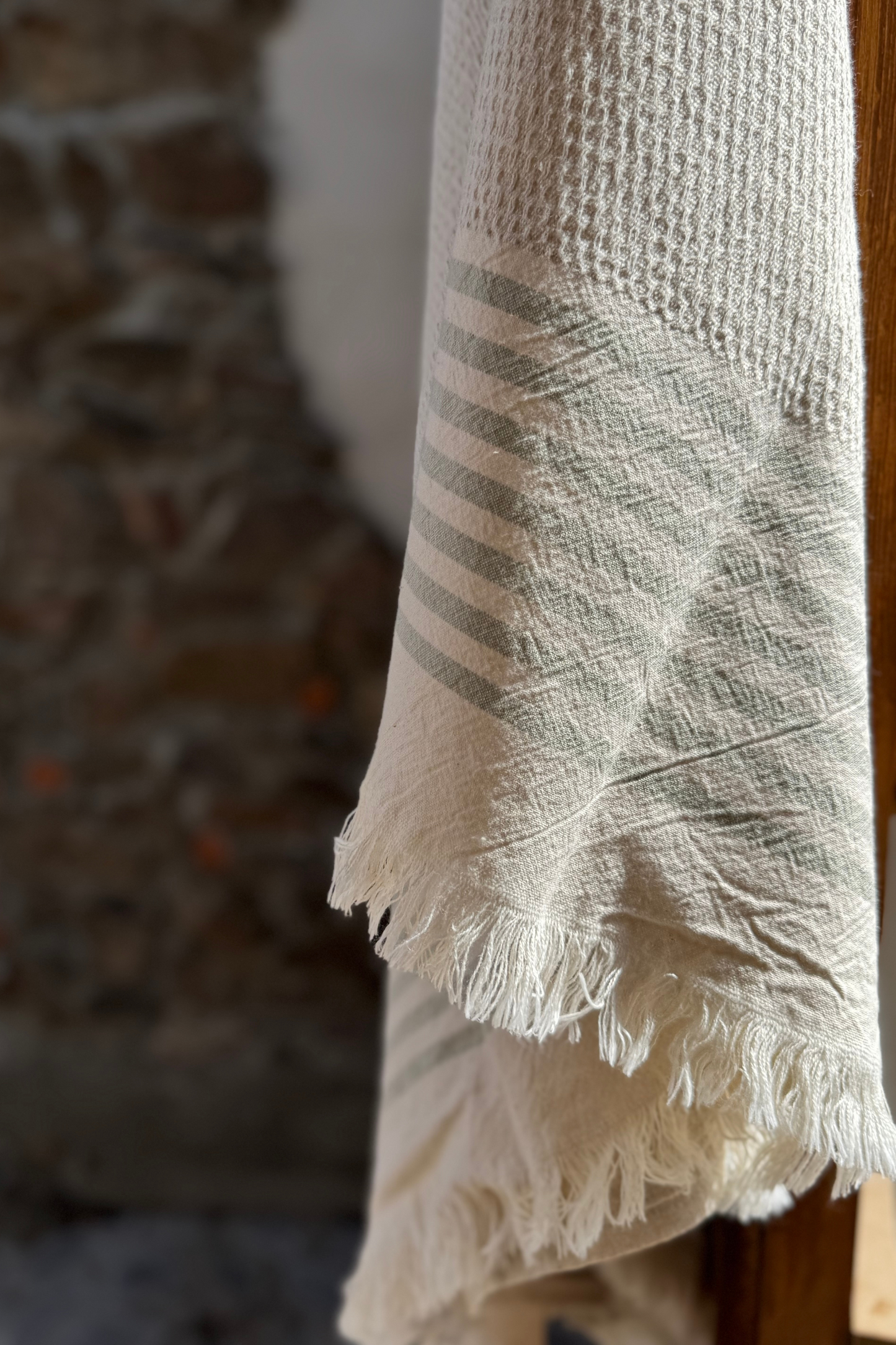 TELO TERRA: lino e cotone color sabbia e bande verde oliva